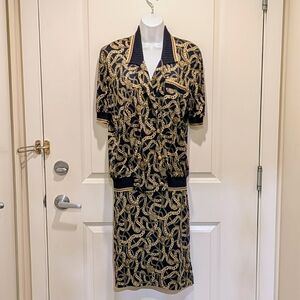 EUC Vintage 80s 44 Navy Blue and Gold Chain Print Co-Ord Set